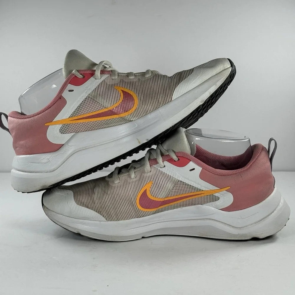 Nike Downshifter 12 Running Shoes White Coral Chalk Orange‎ GS Size 7 DM4194-100